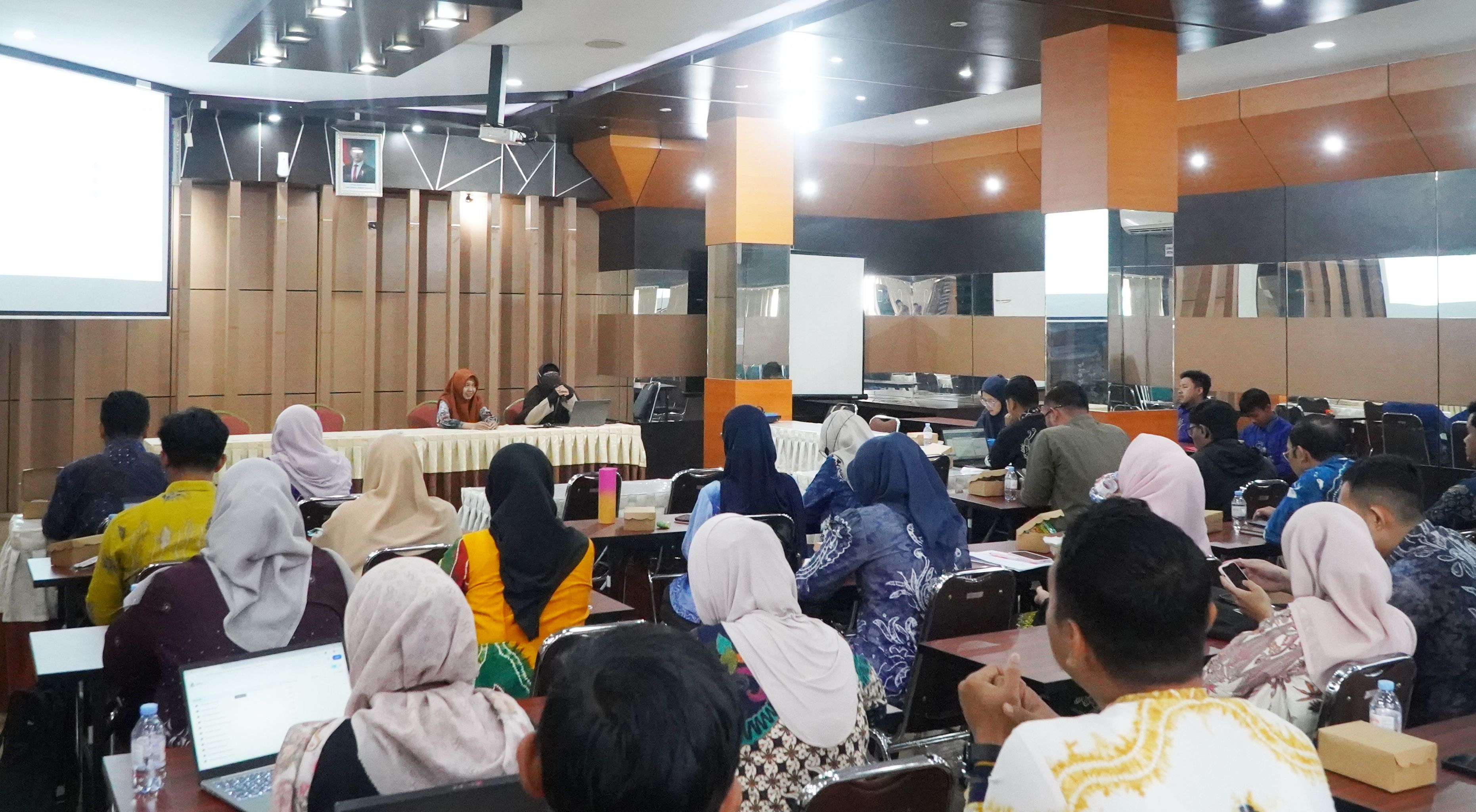 Pastikan Data 2026 Terisi, Bapperida Gelar Desk e-Walidata untuk SKPD Non Kecamatan