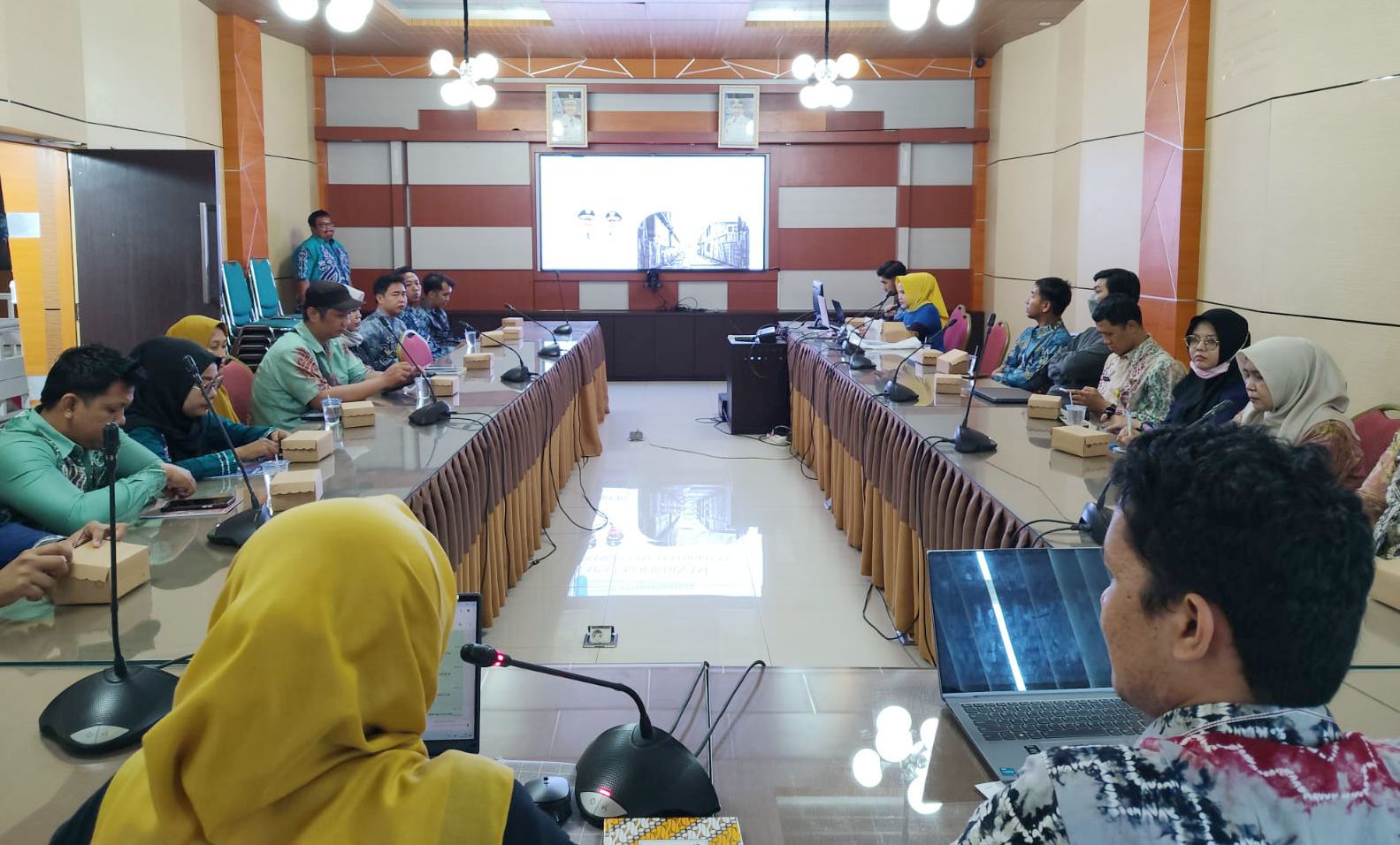 Rapat Teknis Bahas Strategi Pengentasan Kemiskinan di Kabupaten Banjar