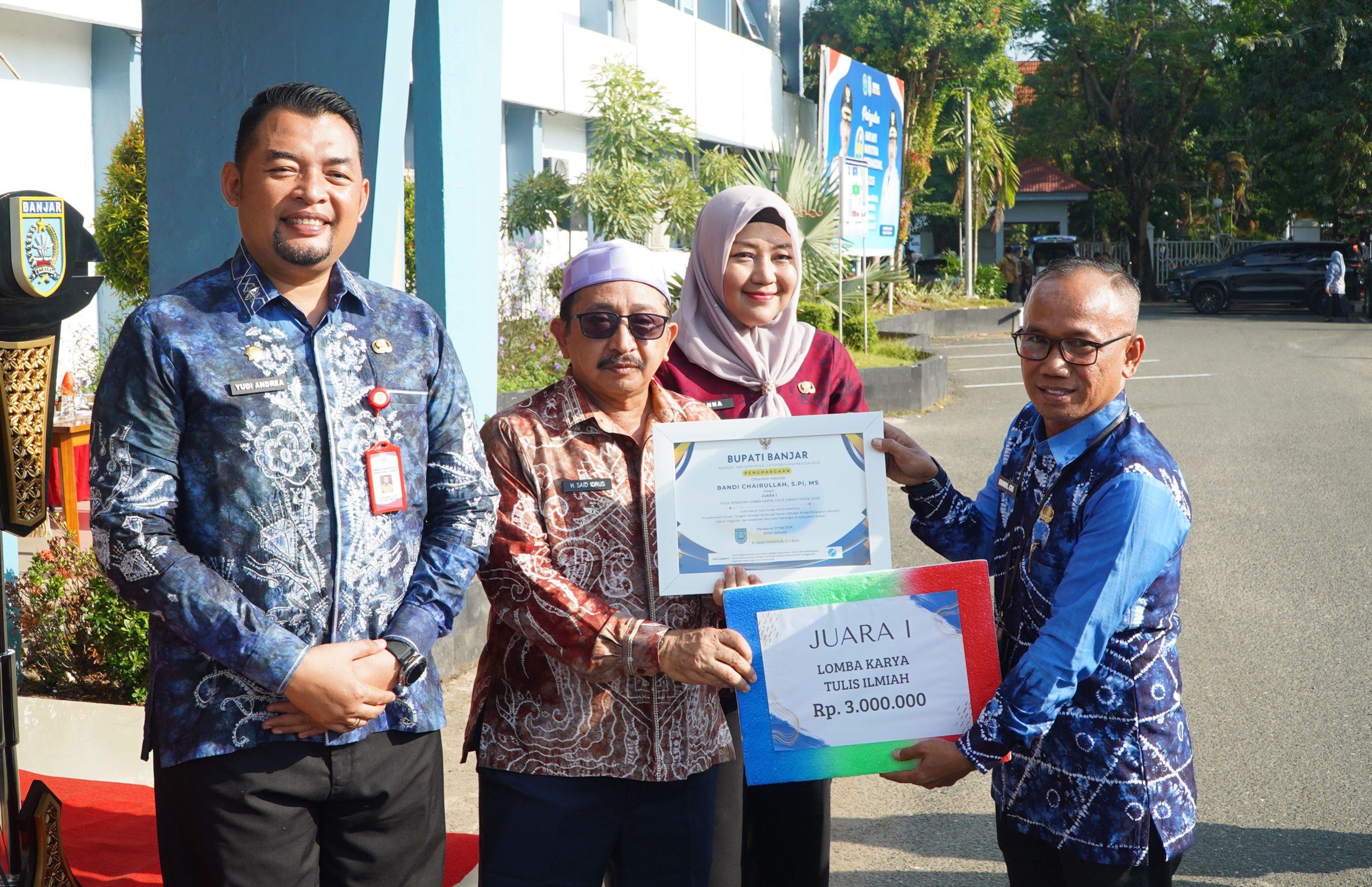 Dari Riset untuk Daerah, Pemkab Banjar Anugerahi Pemenang LKTI 2026
